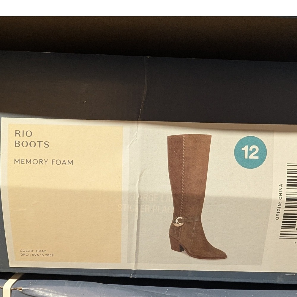 Universal Thread Rio Boots Women 12 Brown NWT Memory Foam Block Heel Knee High